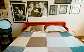 Hollywood Apartment Near Station With Parking